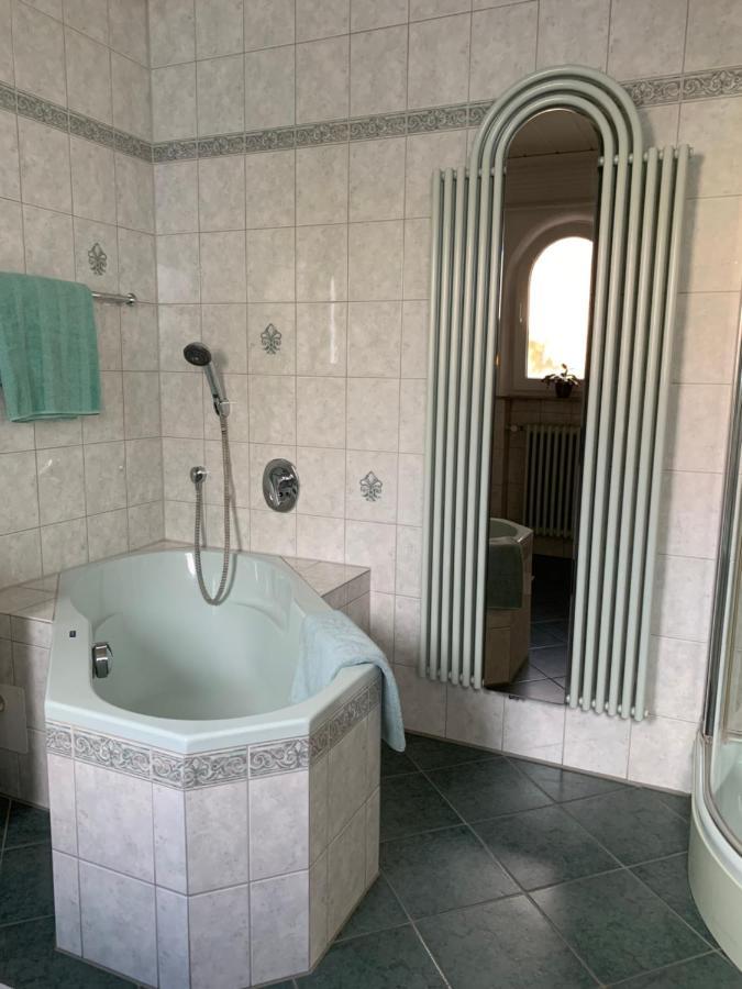 Haus Am Pfingstborn Apartment Ober-Mörlen Екстериор снимка